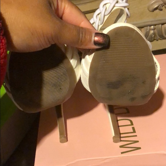 Heels - Picture 5 of 5